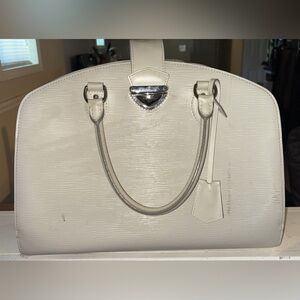 Louis Vuitton Cream Tote Bag